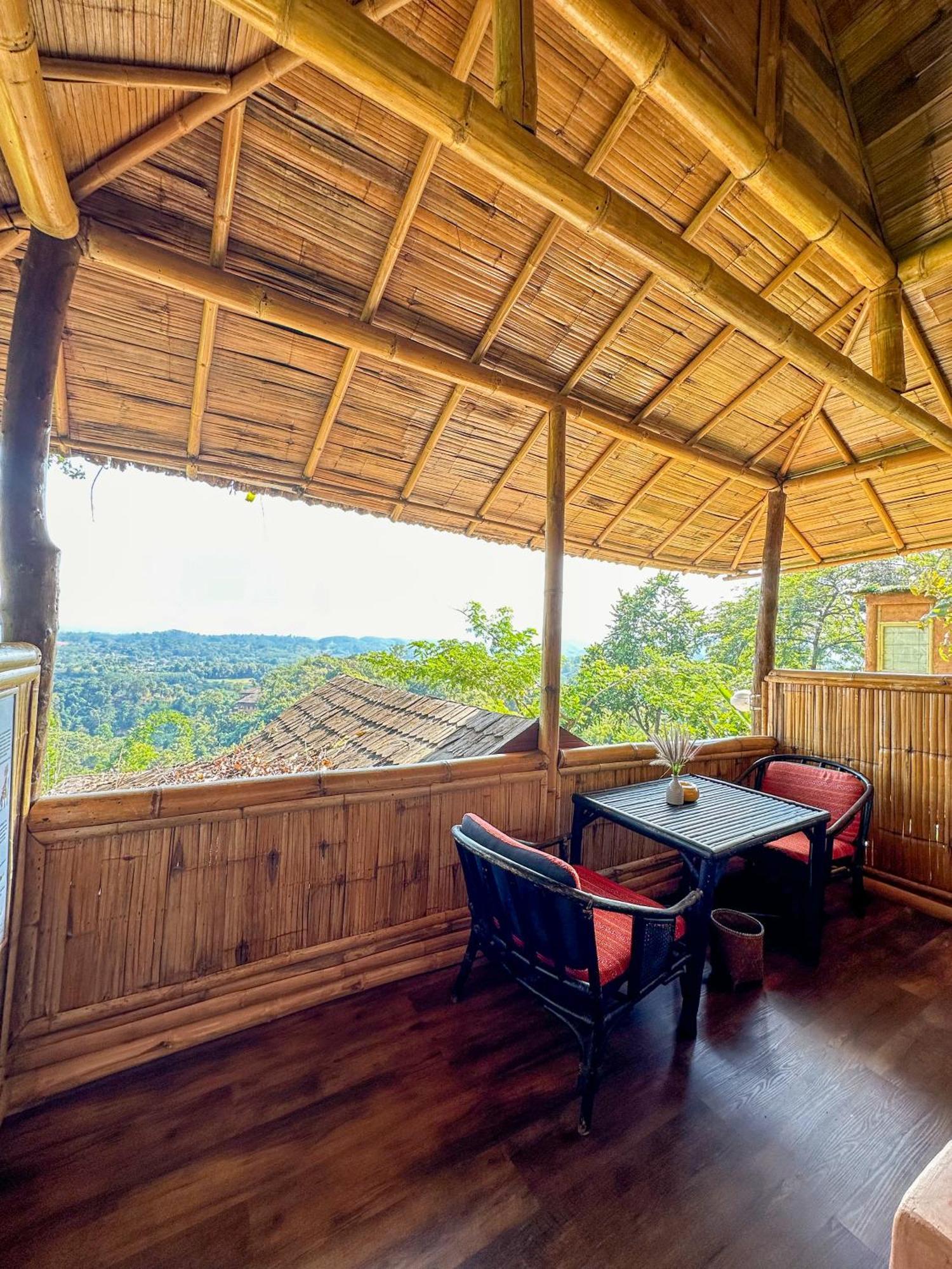 Phu Chaisai Chiang Rai Mountain Resor