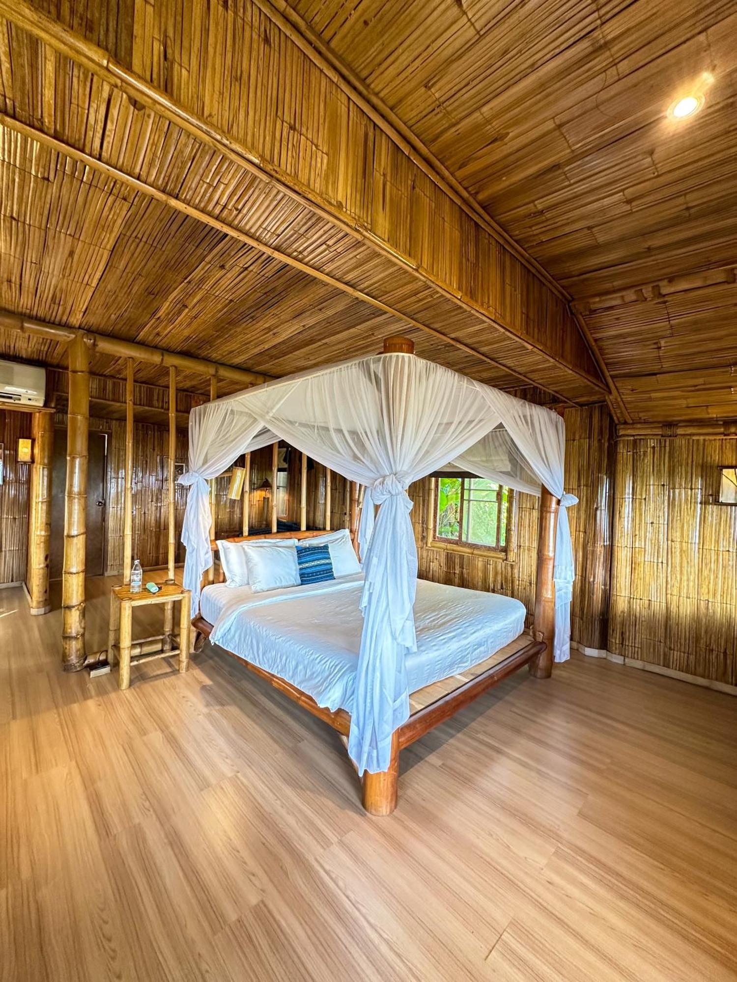 Resor Phu Chaisai Chiang Rai Mountain 4*